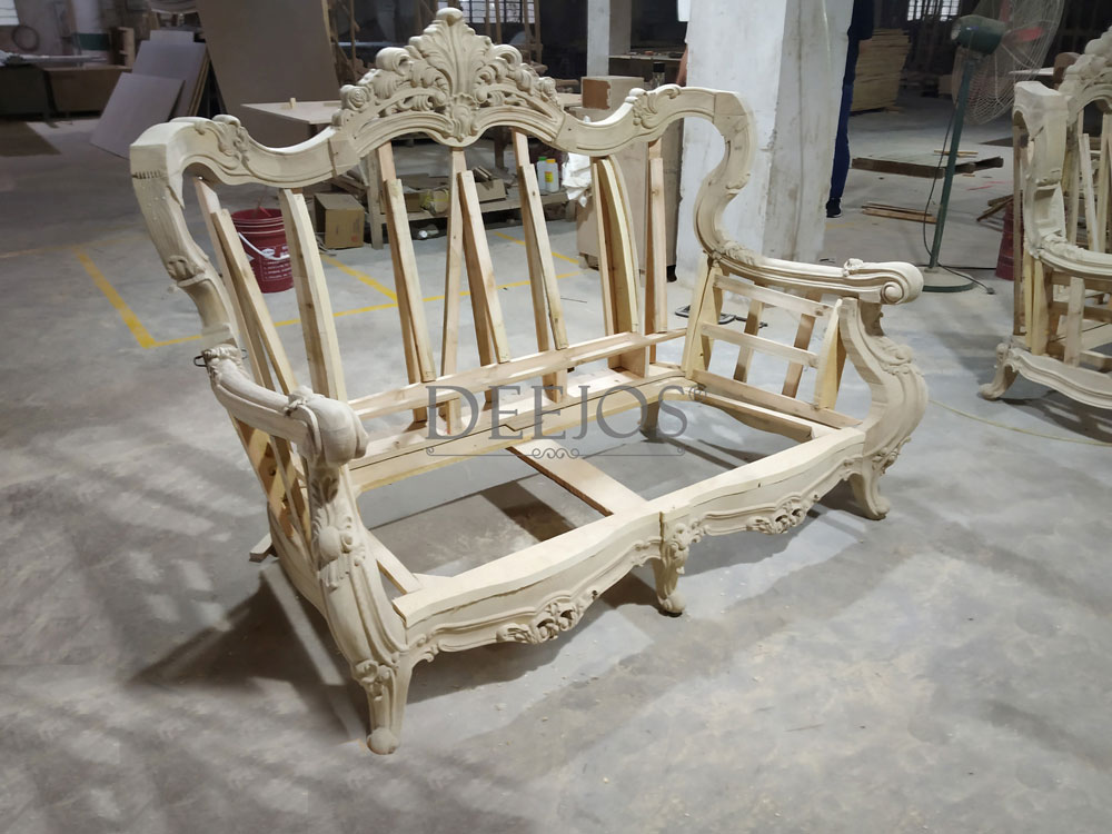 Making of European Style Solid Wood Furnitures - Deejos